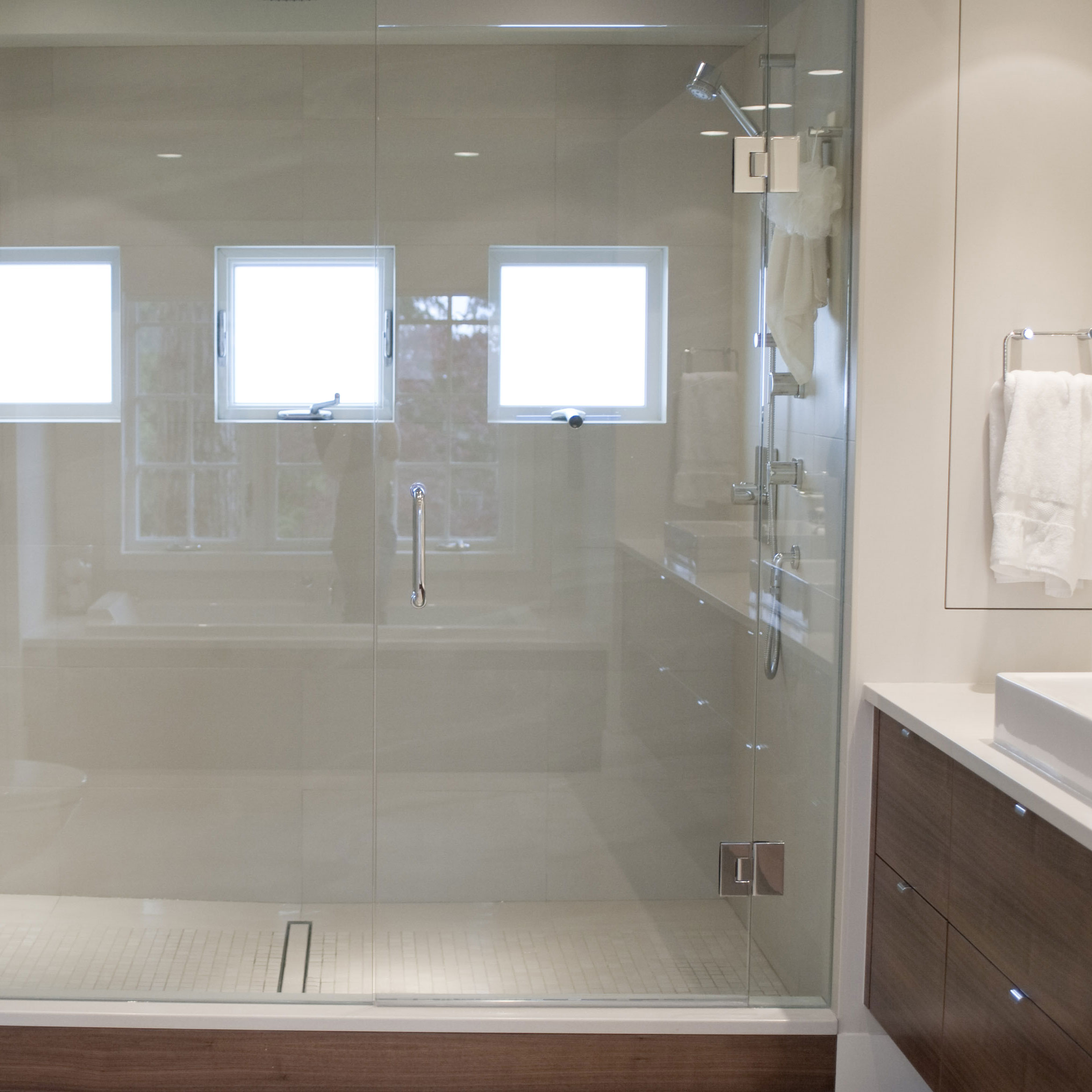 Bath-2-copy_square-2