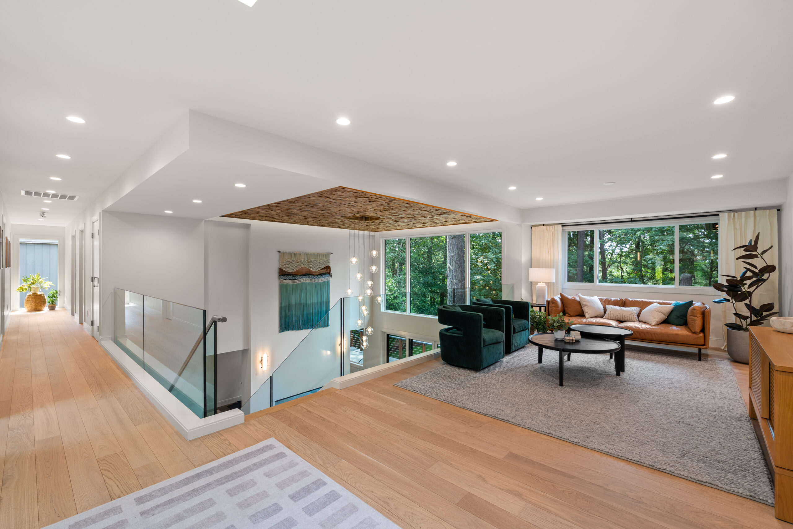 Glass railing